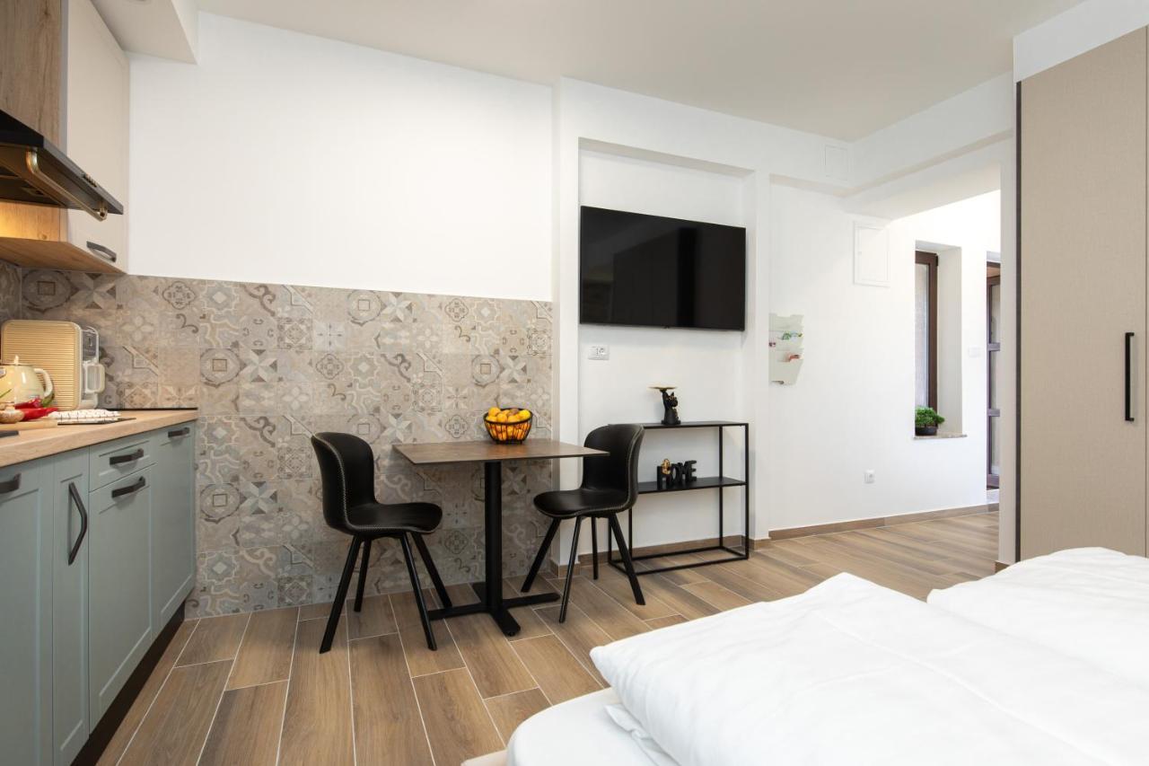 Ela Apartment Rijeka Exterior foto
